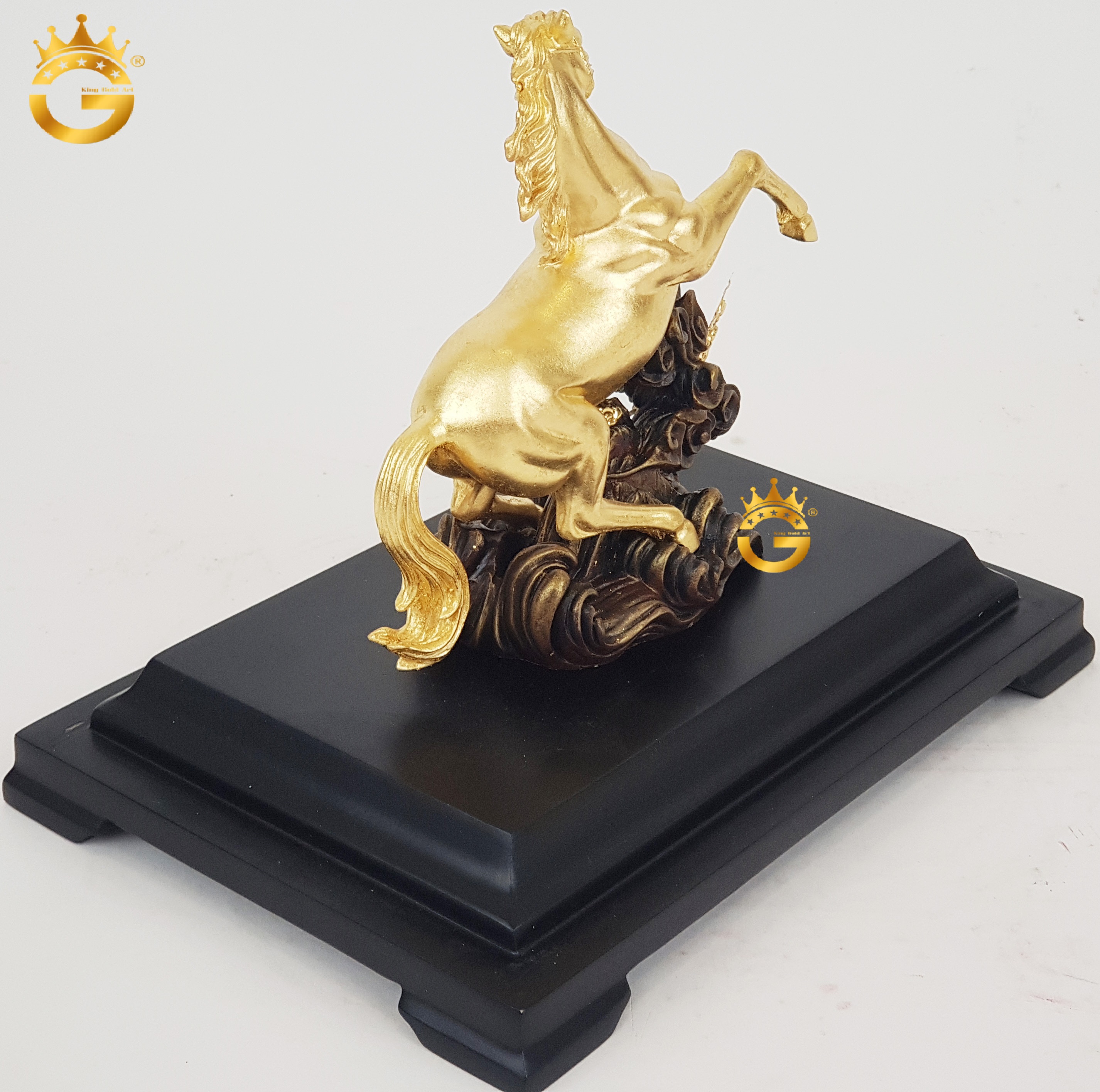 Tượng Ngựa Phong Thủy Dát Vàng 24K